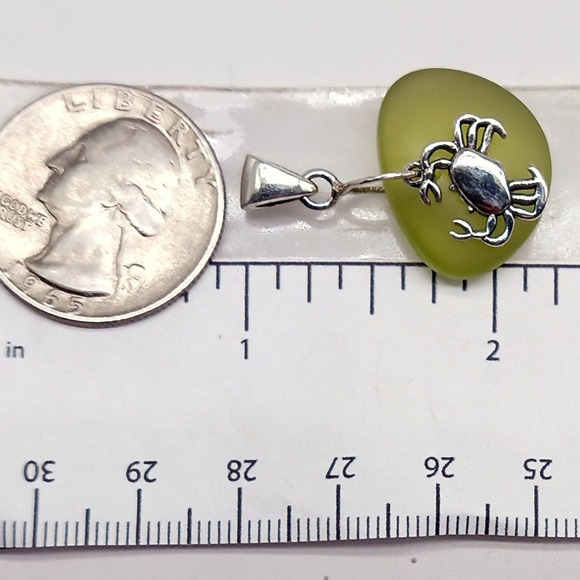 925 Sterling Silver Sea Glass Pendant Zodiac Cancer Crab Green Handmade Necklace - Picture 3 of 5